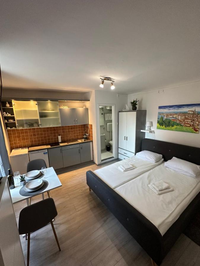 Apartment Rafael Piran Luaran gambar