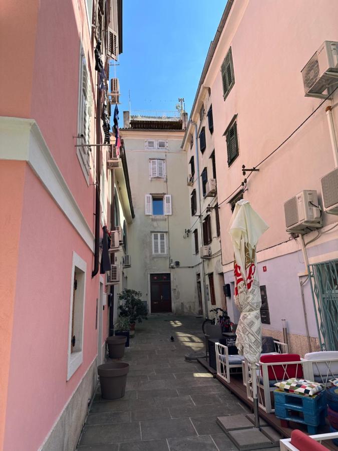 Apartment Rafael Piran Luaran gambar